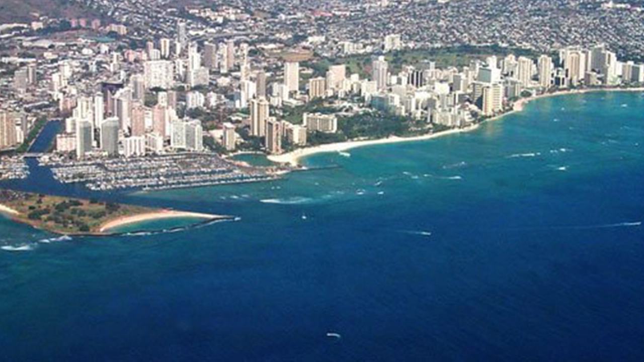 Waikiki skyline. Photo courtesy of Wikipedia-Honolulu