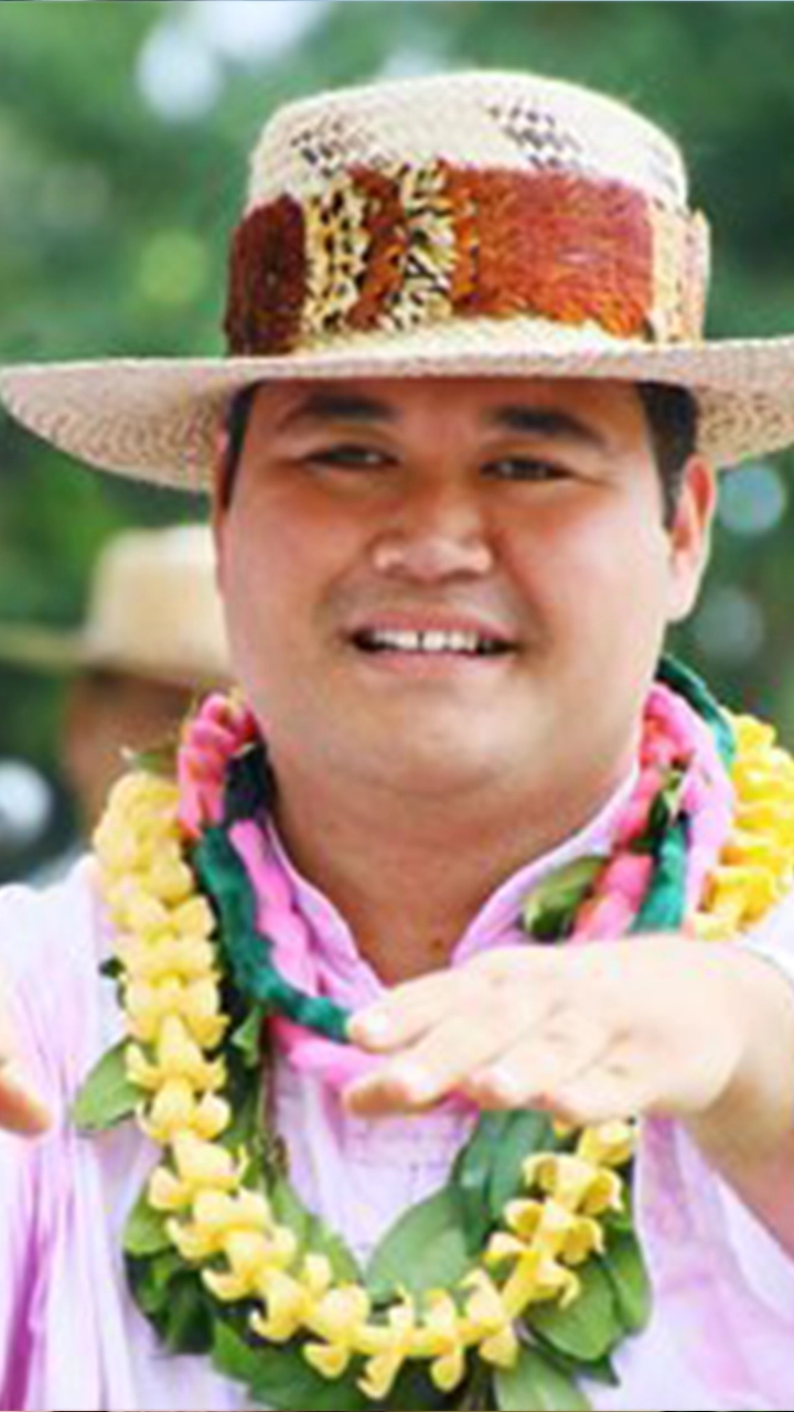 Pomaikai Krueger wrote, correographed and produced the beautiful &lsquo;Onipa&lsquo;a tribute