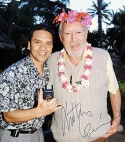 Bobby Akoi with movie star Anthony Quinn at the Polynesian Cultural Center