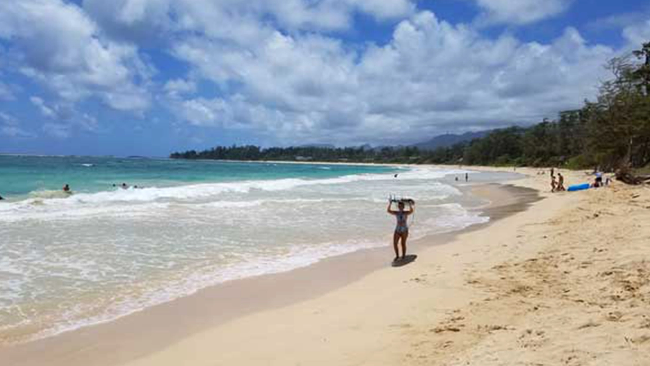 Castles at Maleakahana Beach is perfect for beginning and intermediate surfers