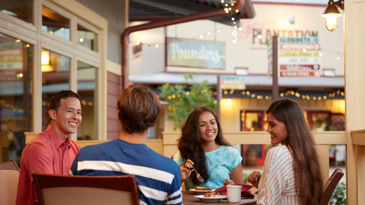 With over 15 dining options the Hukilau Marketplace has something for everyone.