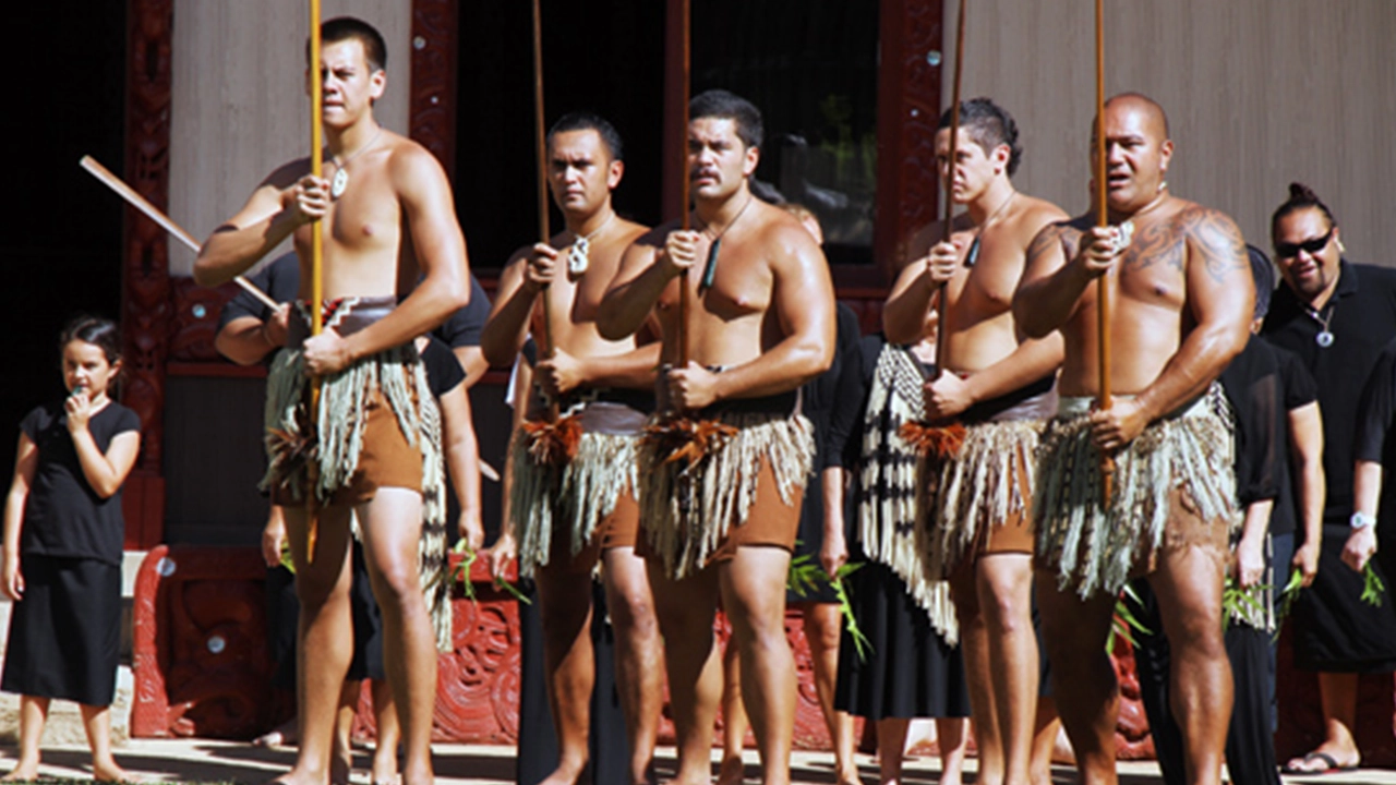Peformance at the Māori village.